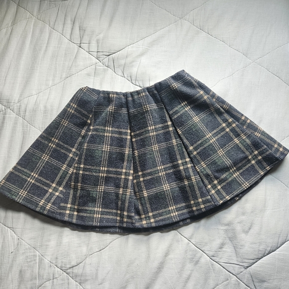 Dark Academia Plaid Skort  Mini Skirt - Picture 4 of 4